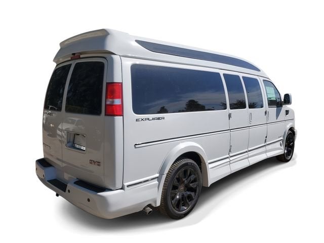 2025 GMC Savana Cargo 2500 Work Van
