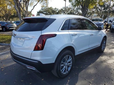 2022 Cadillac XT5 Premium Luxury