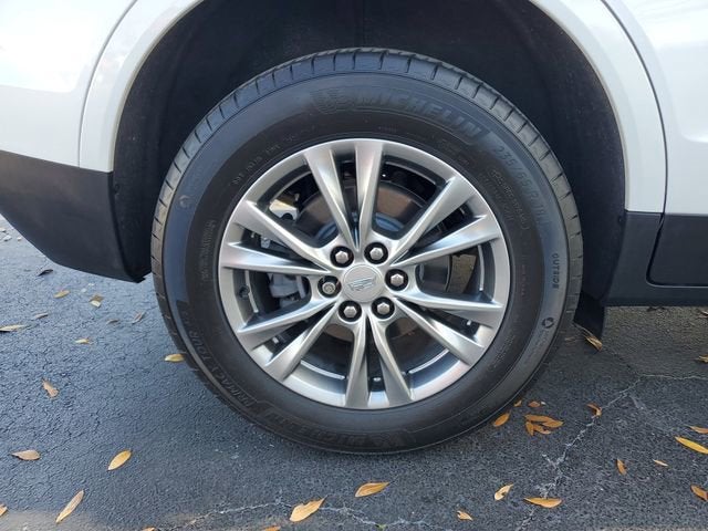 2022 Cadillac XT5 Premium Luxury