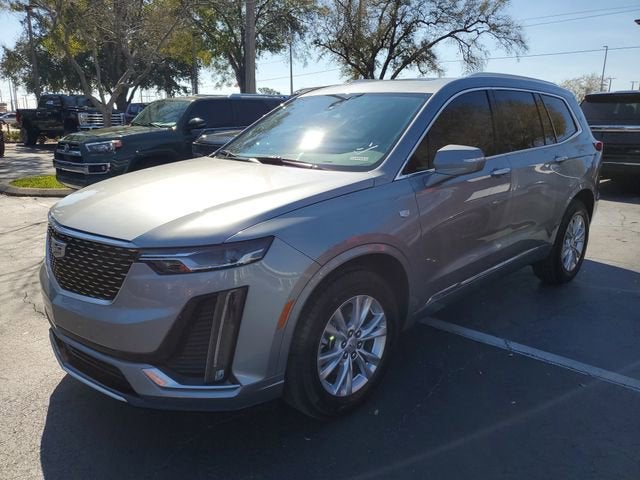 2025 Cadillac XT6 Luxury