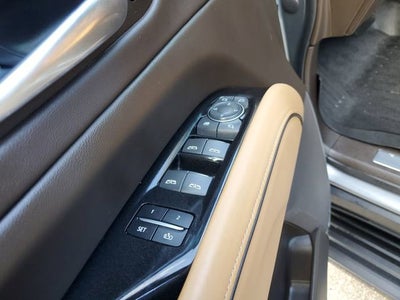 2022 Cadillac Escalade Premium Luxury