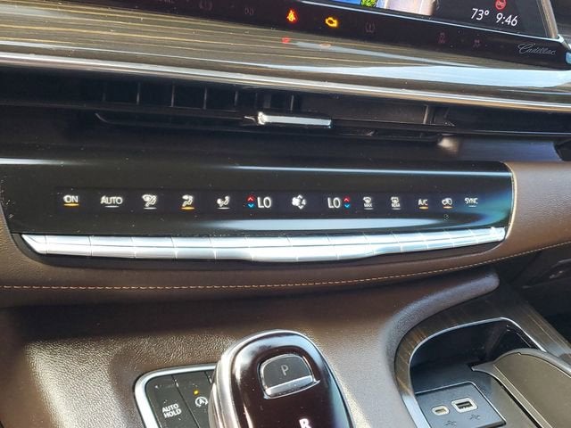 2022 Cadillac Escalade Premium Luxury