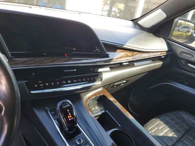 2022 Cadillac Escalade Sport Platinum