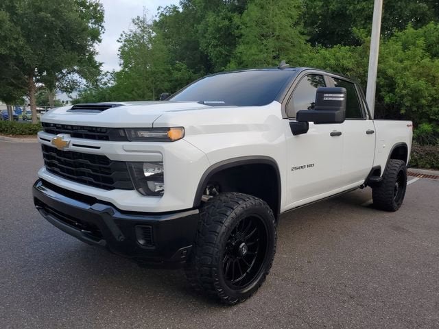2024 Chevrolet Silverado 2500 HD Custom