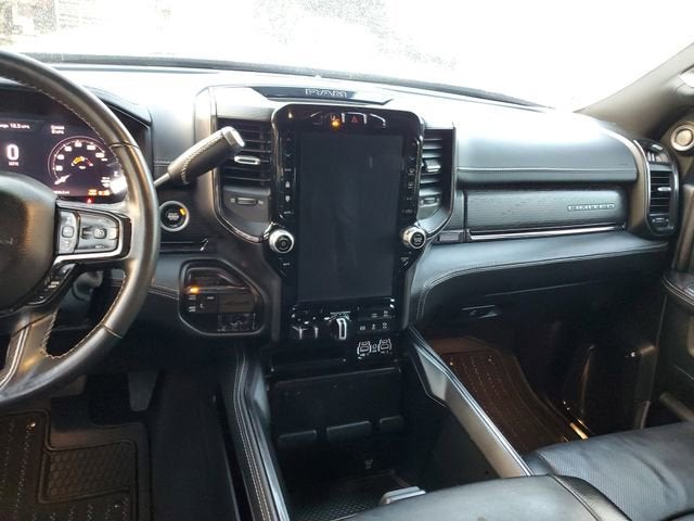 2024 RAM 3500 Limited Mega Cab 4x4 6'4" Box