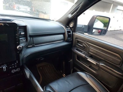 2024 RAM 3500 Limited Mega Cab 4x4 6'4" Box