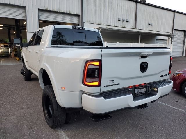 2024 RAM 3500 Limited Mega Cab 4x4 6'4" Box