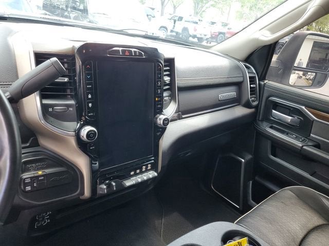 2024 RAM 2500 Laramie Crew Cab 4x4 6'4" Box