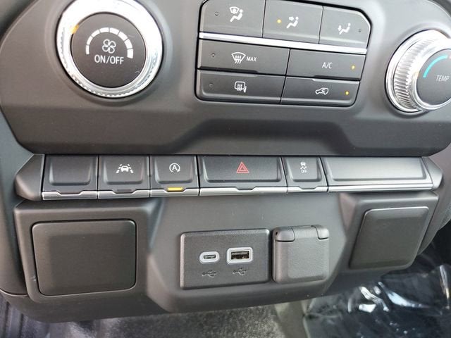 2025 GMC Sierra 1500 Pro