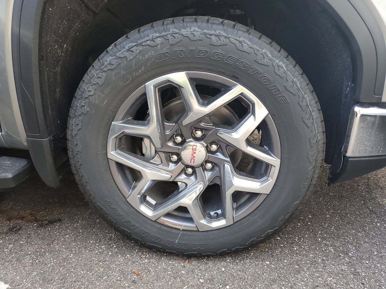 2026 GMC Sierra 1500 SLT