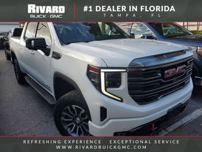2023 GMC Sierra 1500 AT4