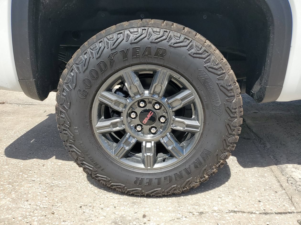2026 GMC Sierra 1500 AT4X