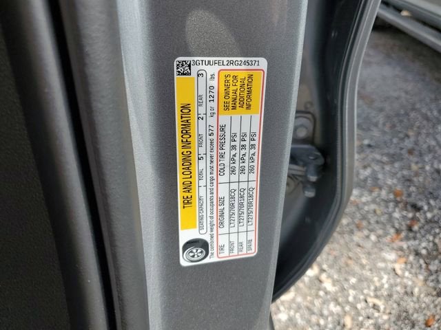 2024 GMC Sierra 1500 AT4X