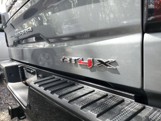 2024 GMC Sierra 1500 AT4X