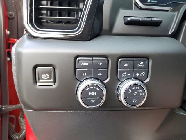 2023 GMC Sierra 1500 AT4X