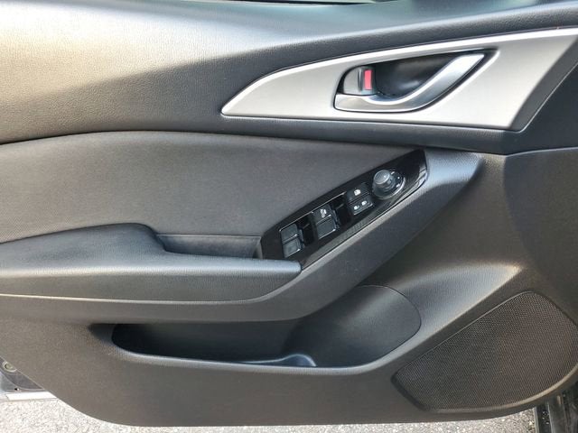 2018 Mazda Mazda3 Sport