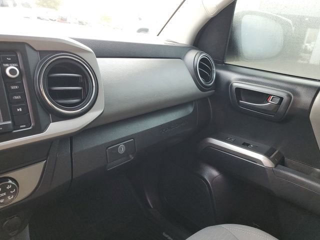 2019 Toyota Tacoma SR5 V6