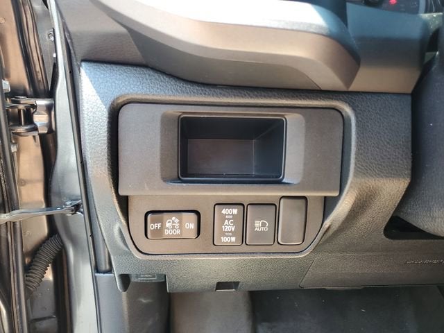 2019 Toyota Tacoma 4WD SR