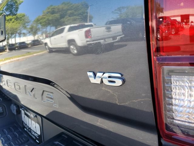 2022 Toyota Tacoma 4WD SR