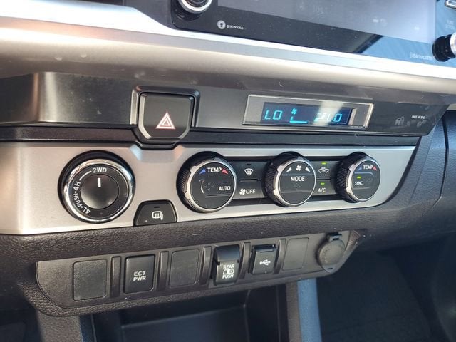 2022 Toyota Tacoma 4WD SR