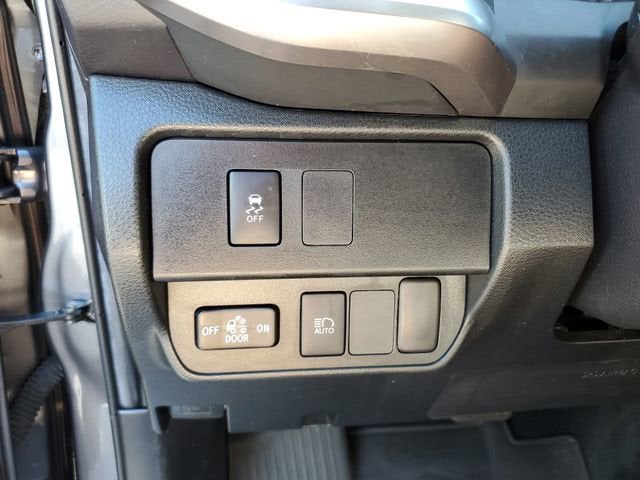 2022 Toyota Tacoma 4WD SR