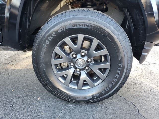 2022 Toyota Tacoma SR5 V6