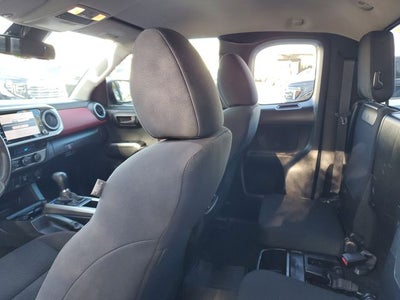 2022 Toyota Tacoma SR5 V6