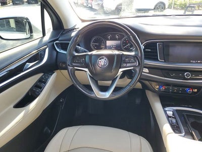 2022 Buick Enclave Essence