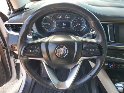 2022 Buick Enclave Essence