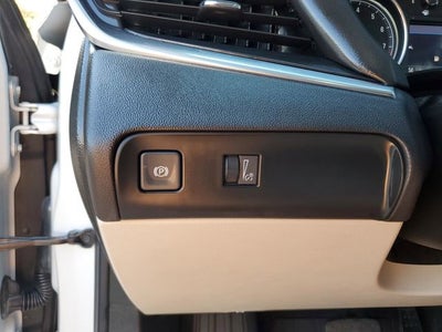 2022 Buick Enclave Essence