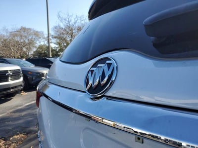 2022 Buick Enclave Essence