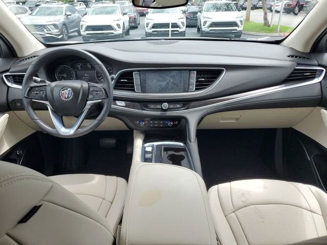 2022 Buick Enclave Essence