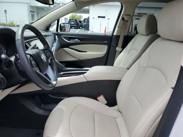 2022 Buick Enclave Essence