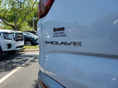 2021 Buick Enclave Essence