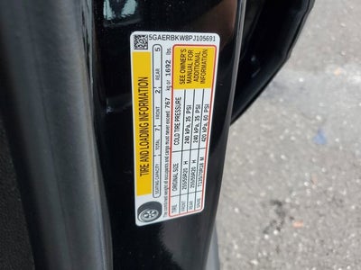 2023 Buick Enclave Essence