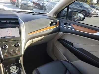 2019 Lincoln MKC Select