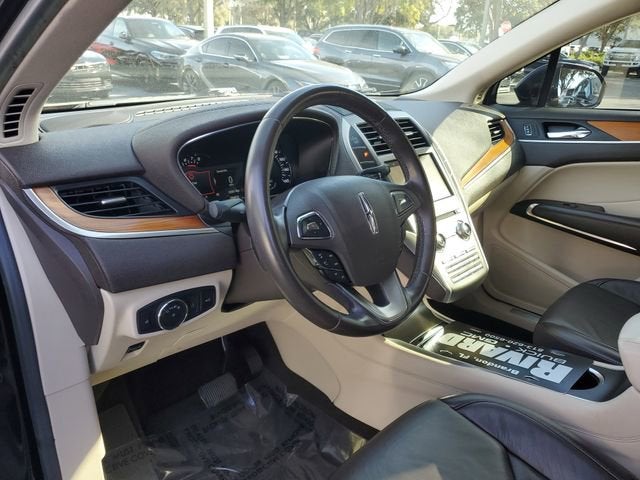 2019 Lincoln MKC Select