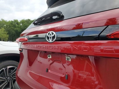 2024 Toyota Grand Highlander XLE