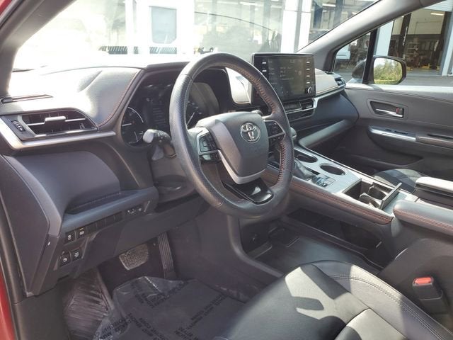 2022 Toyota Sienna XSE