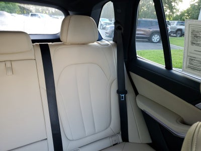 2022 BMW X5 sDrive40i