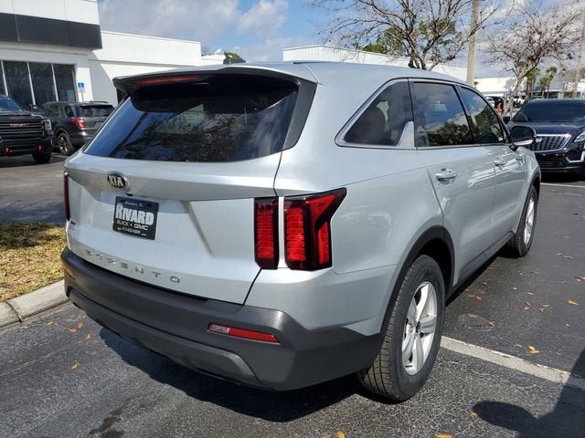 2021 Kia Sorento LX