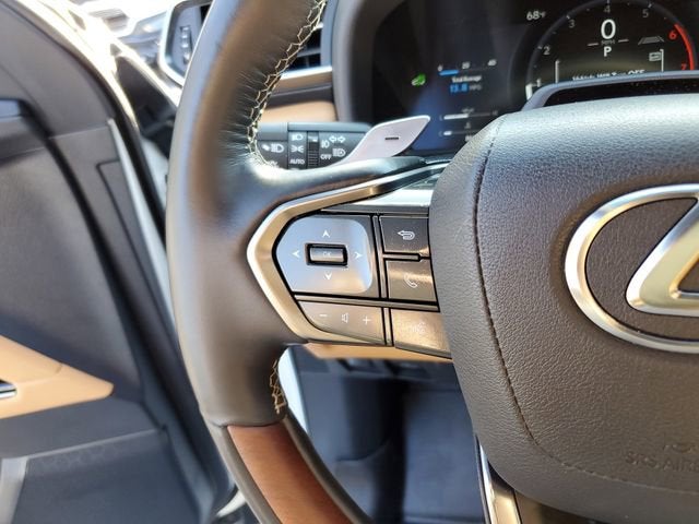 2025 Lexus LX 600 Luxury