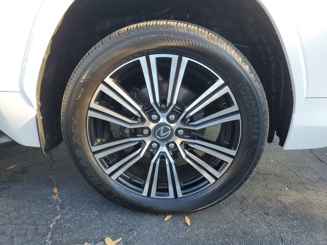 2025 Lexus LX 600 Luxury