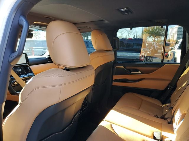 2025 Lexus LX 600 Luxury