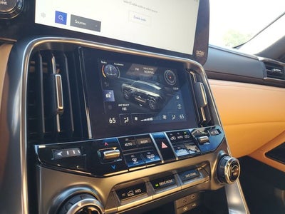 2025 Lexus LX 600 Luxury