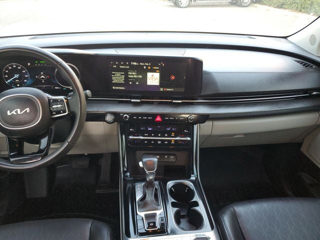2023 Kia Carnival SX