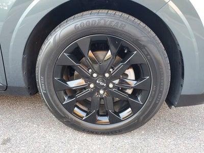 2023 Kia Carnival SX