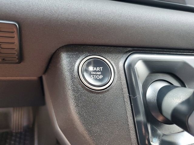 2023 Land Rover Defender X-Dynamic SE