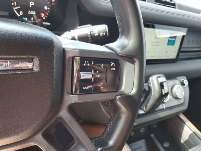 2023 Land Rover Defender X-Dynamic SE