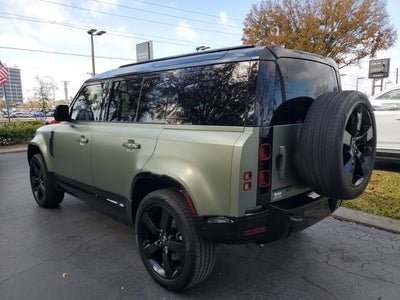 2023 Land Rover Defender X-Dynamic SE